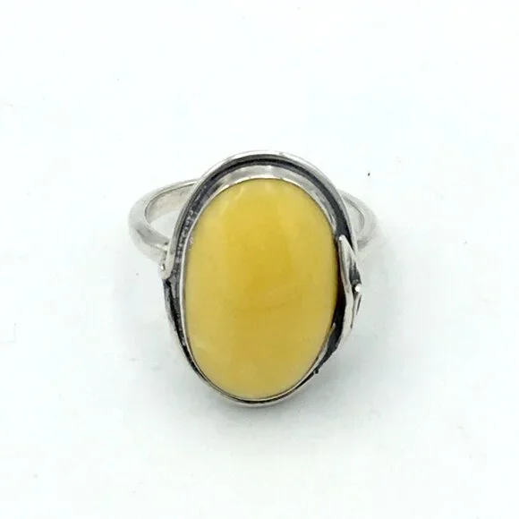 BALTIC egg yolk amber sterling silver size 9 ring - Art Nouveau style calla lily